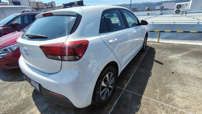 2022 Kia RIO EX TA