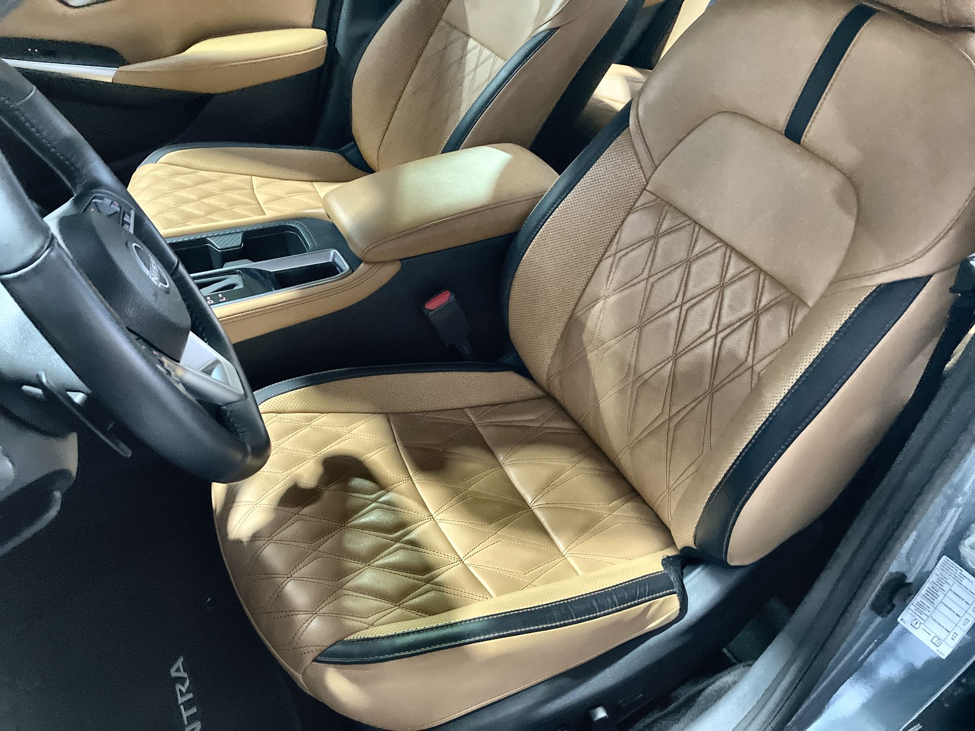 2024 Nissan SENTRA PLATINUM BITONO CVT 24