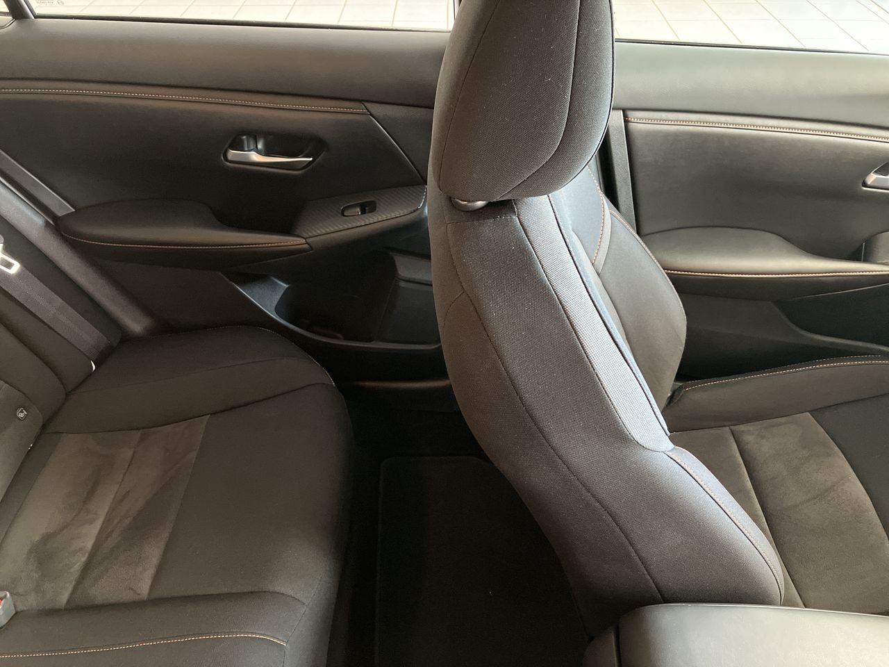 2021 Nissan SENTRA SR BITONO CVT 21