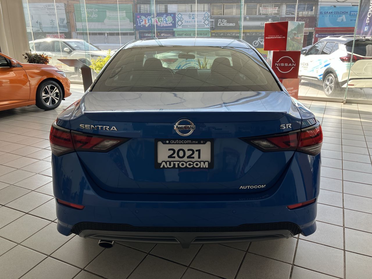2021 Nissan SENTRA SR BITONO CVT 21