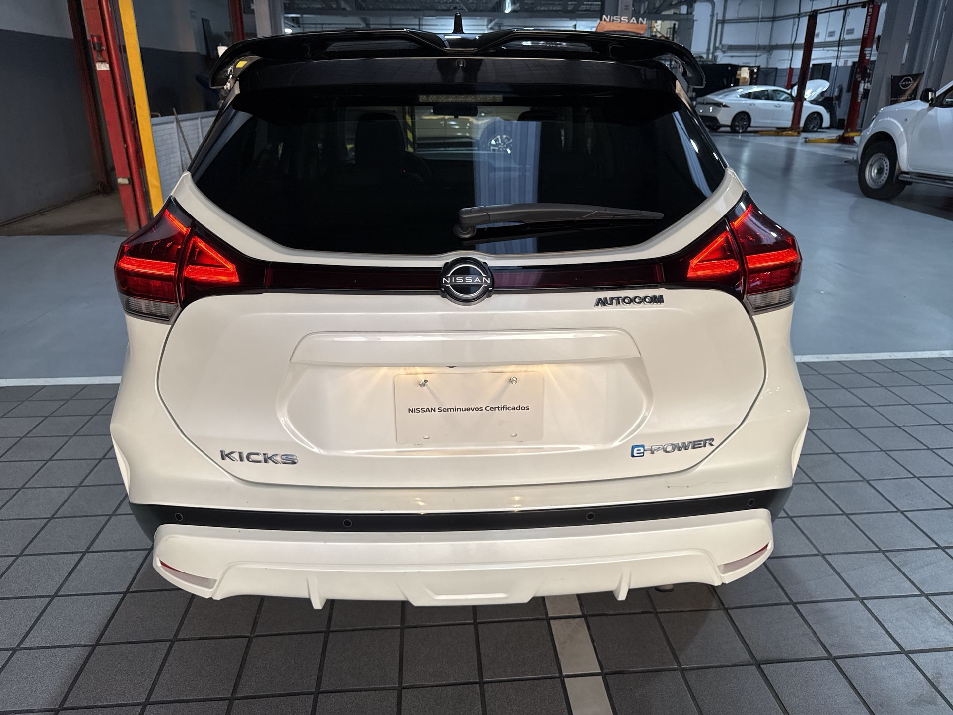 2023 Nissan KICKS PLATINUM E-POWER 23