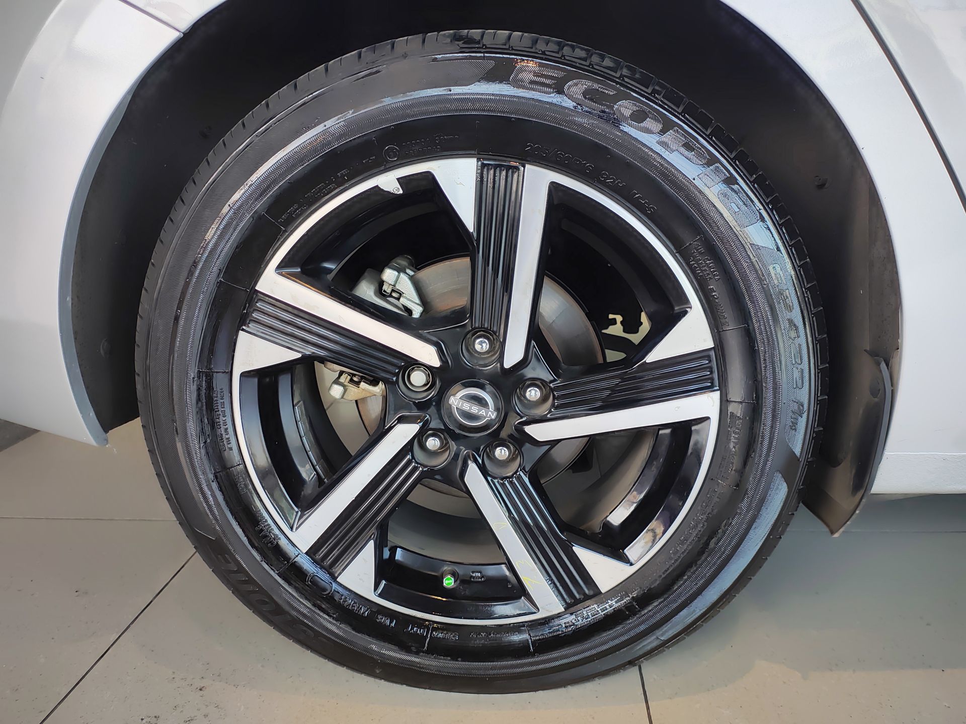 2024 Nissan SENTRA ADVANCE TM 24