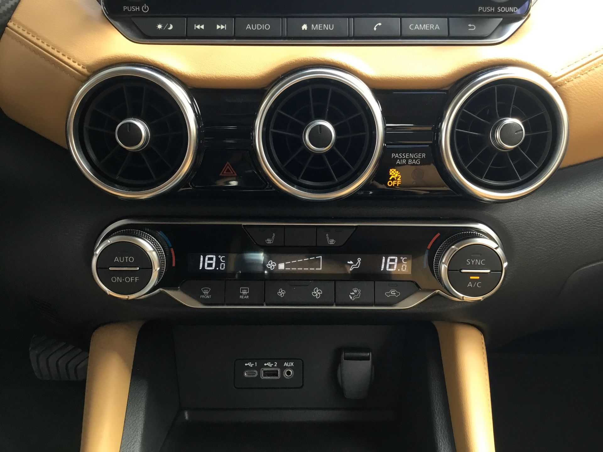 2025 Nissan SENTRA PLATINUM BITONO CVT 25