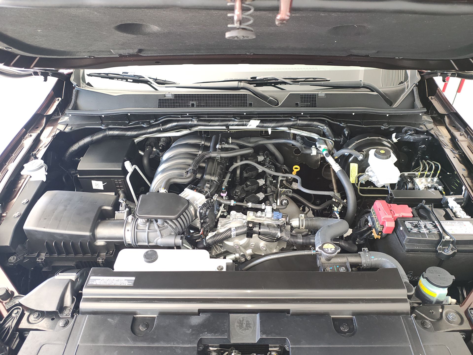 2024 Nissan FRONTIER FRONTIER LE TA 24