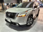 2023 Nissan PATHFINDER ADVANCE 2WD 23