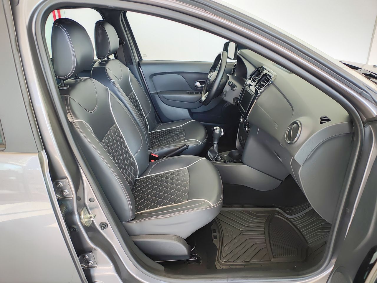 2023 RENAULT LOGAN 1.6 INTENS CVT