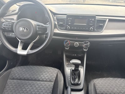 2018 Kia RIO LX 1.6 AT