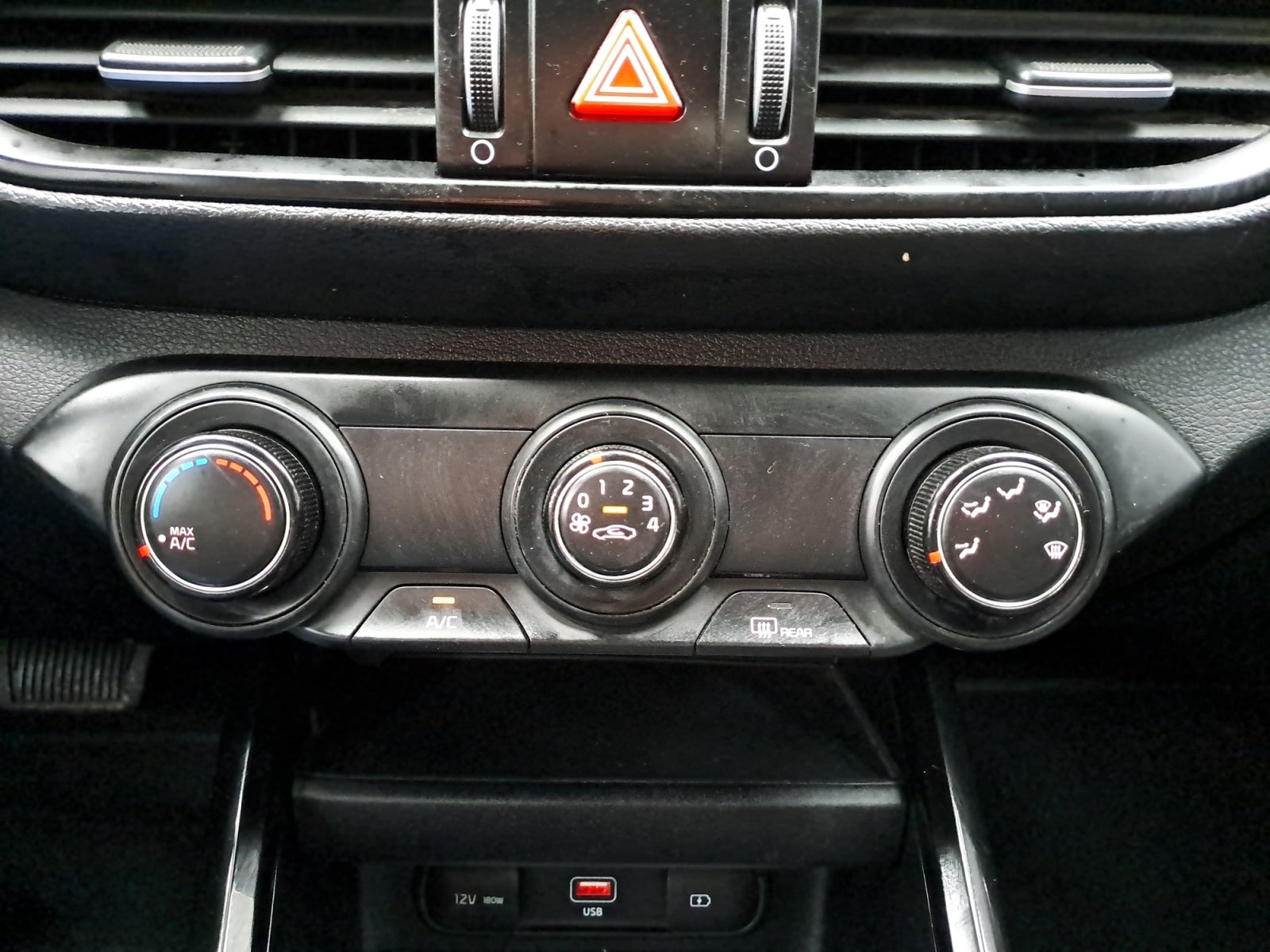 2023 Kia FORTE EX