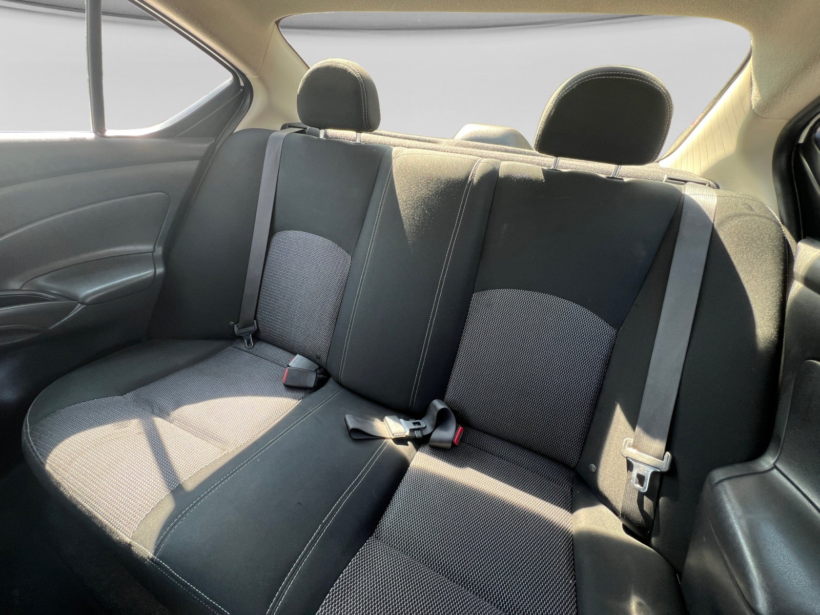 2018 Nissan VERSA SENSE AT AC