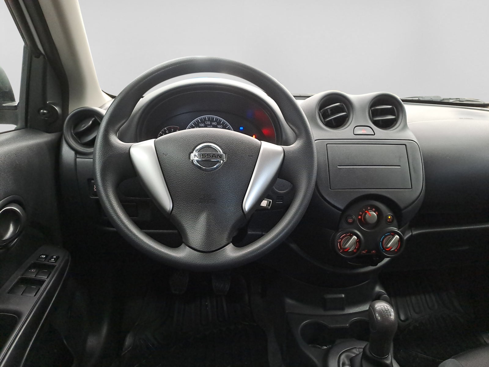 2022 Nissan V-DRIVE V-DRIVE T/M A/C