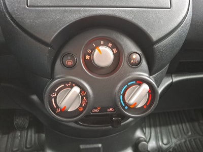 2022 Nissan V-DRIVE V-DRIVE T/M A/C