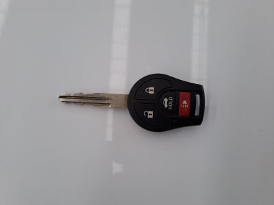 2022 Nissan V-DRIVE V-DRIVE T/M A/C