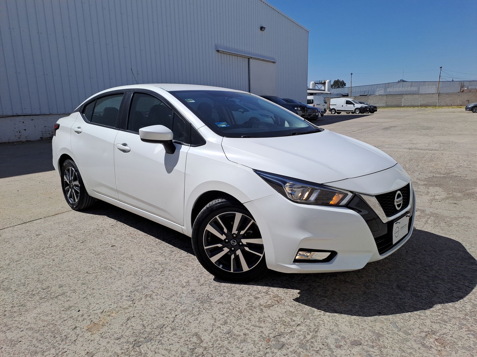 2022 Nissan VERSA ADVANCE CVT 22