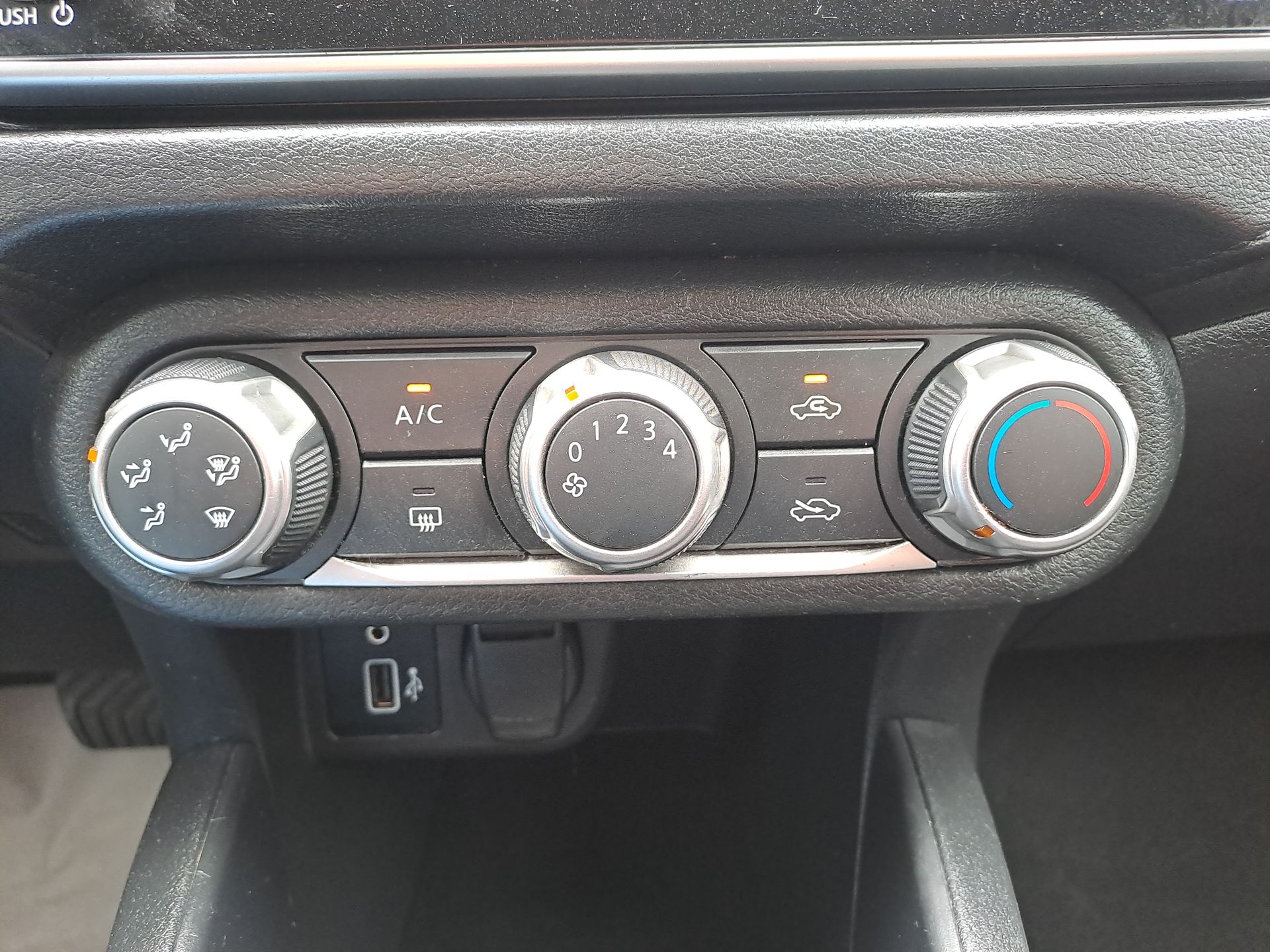 2023 Nissan VERSA SENSE CVT 23