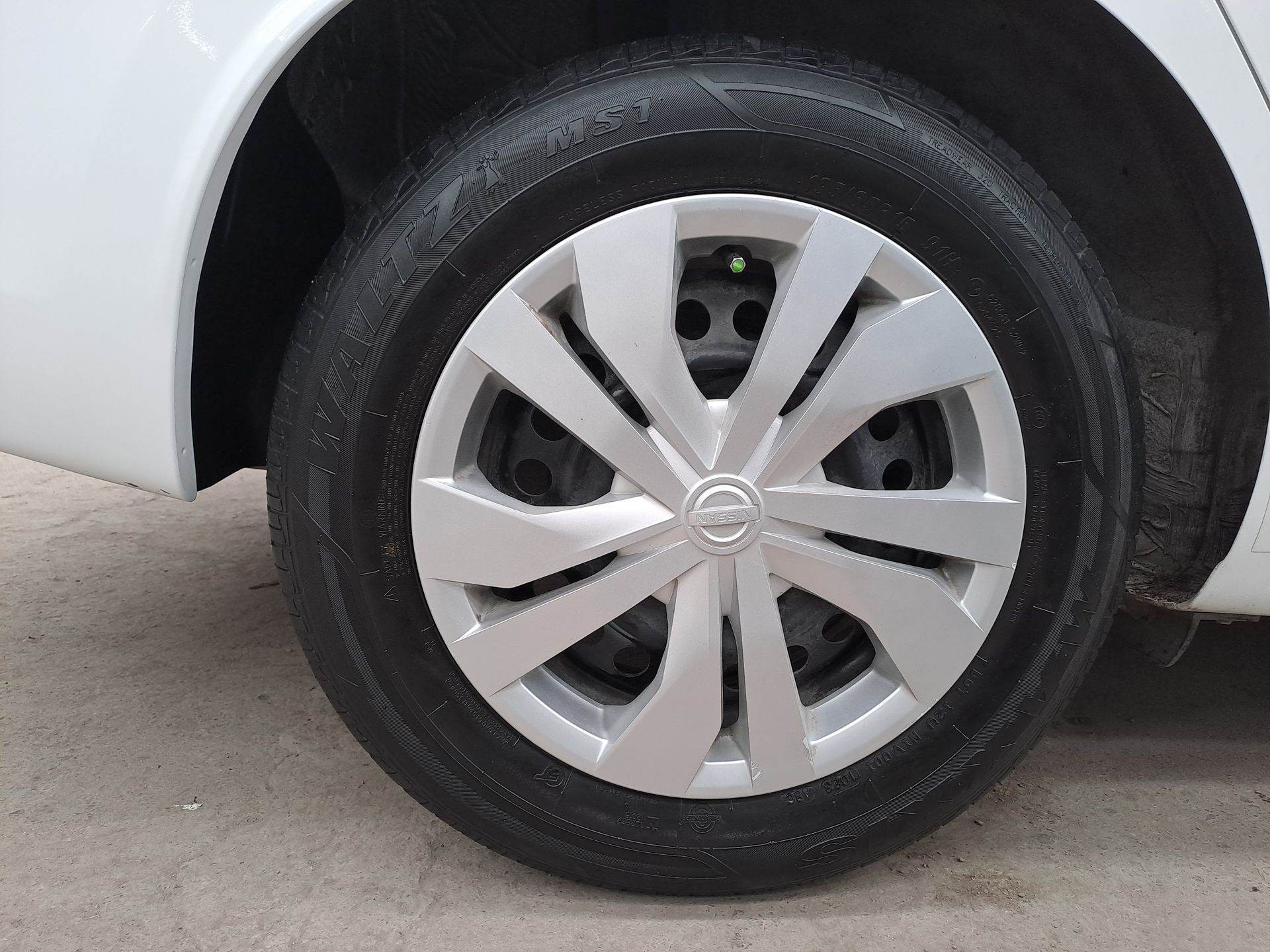 2023 Nissan VERSA SENSE CVT 23