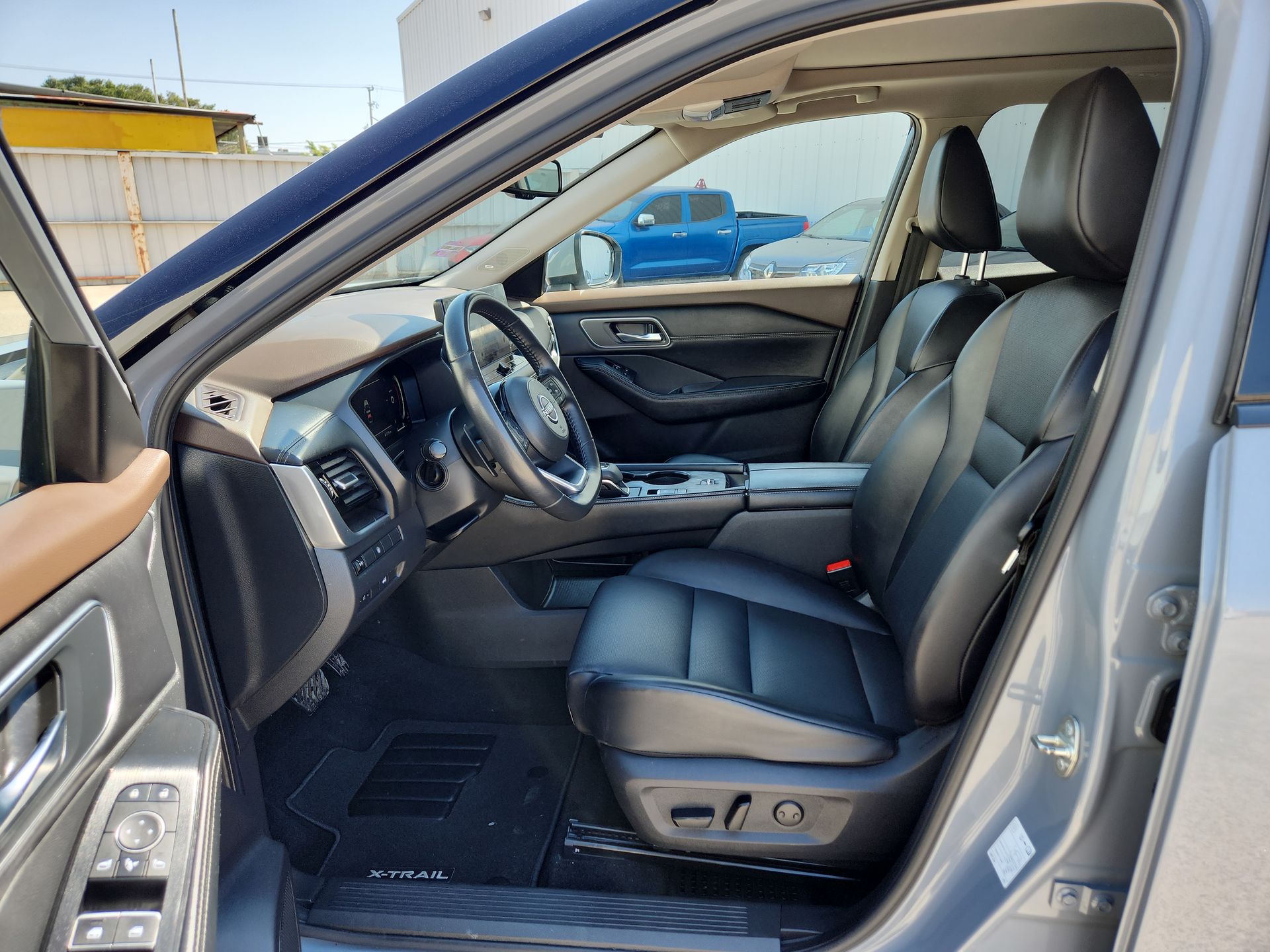 2024 Nissan X-TRAIL PLATINUM 2 ROW 24