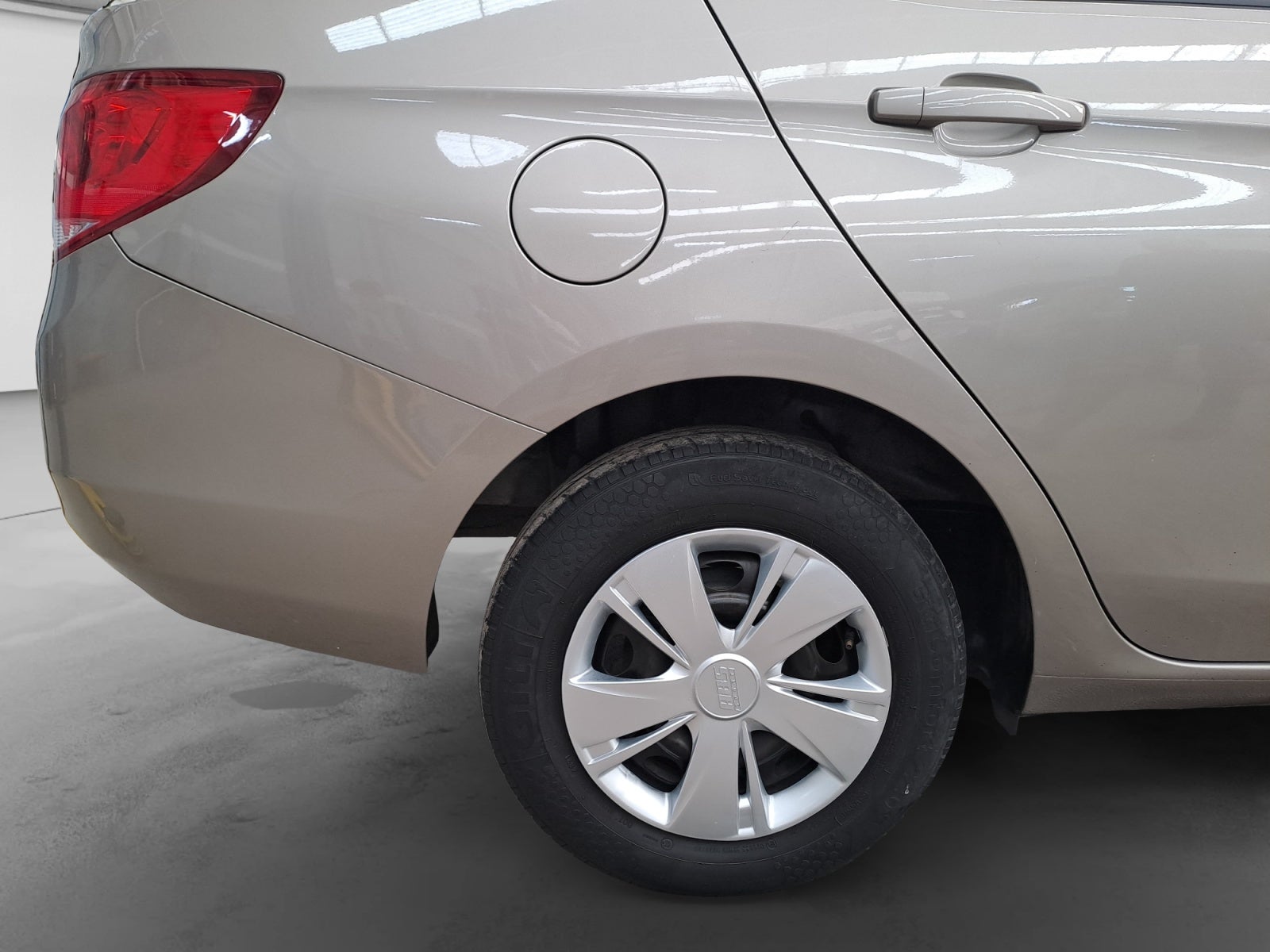 2022 Chevrolet AVEO LS MANUAL A