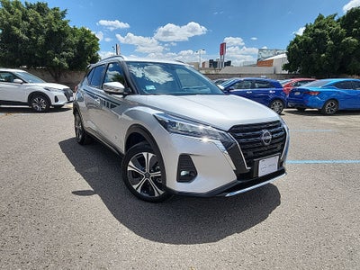 2024 Nissan KICKS PLATINUM E-POWER 24