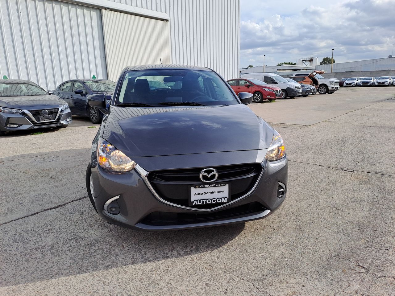 2019 Mazda MAZDA2 I TOURING 5 PUERTAS T/A