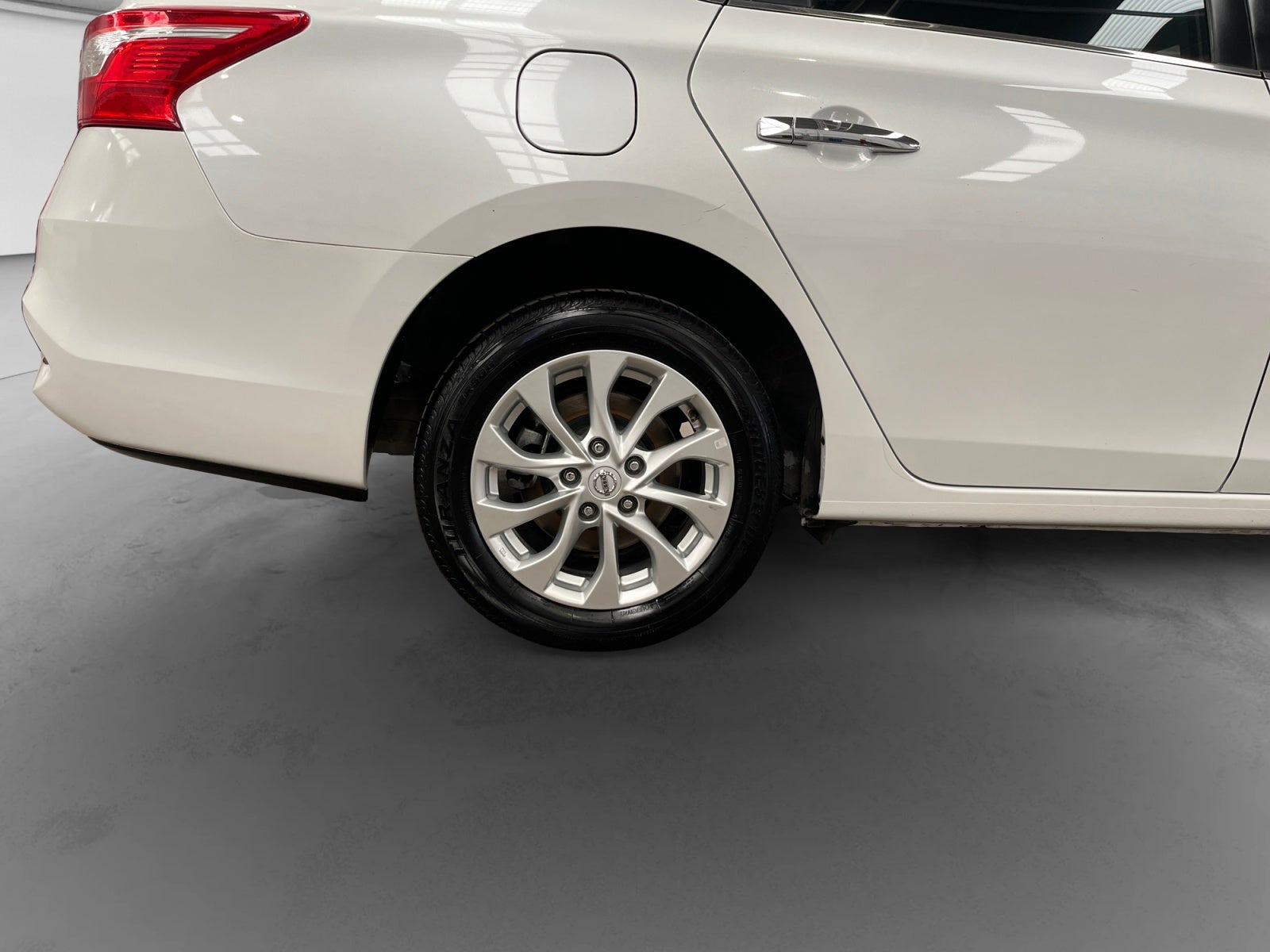 2019 Nissan SENTRA ADVANCE CVT