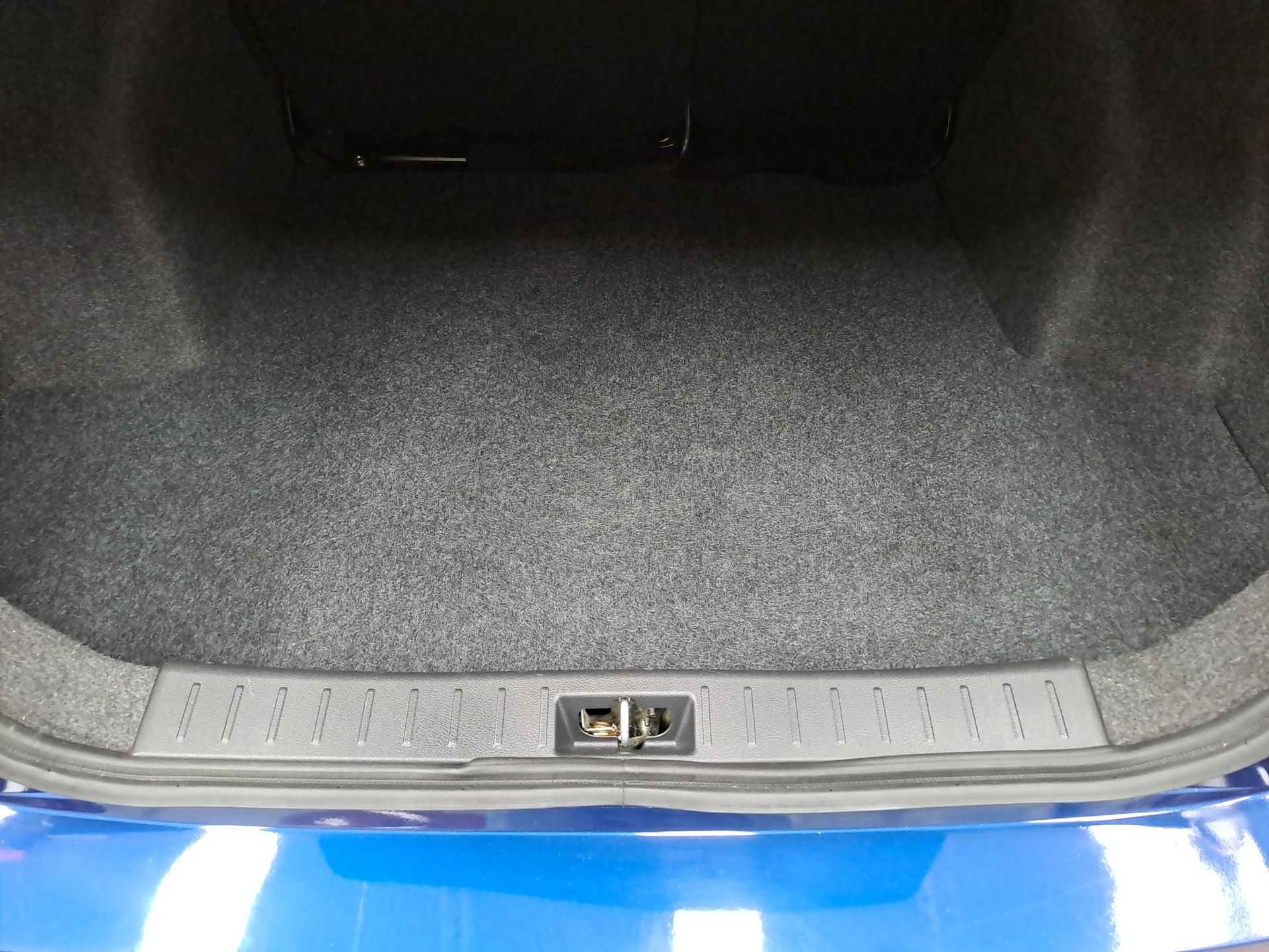 2022 Nissan VERSA ADVANCE MT 22