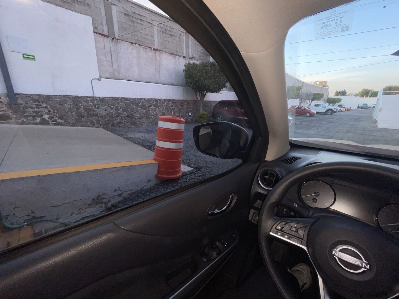 2024 Nissan FRONTIER FRONTIER LE TA 24