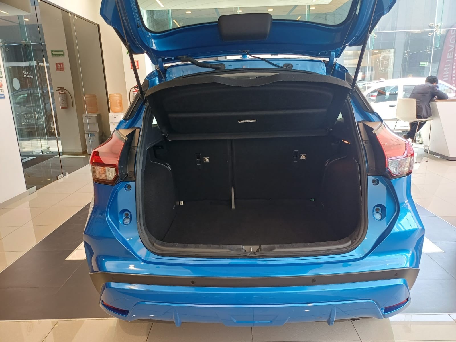 2023 Nissan KICKS PLATINUM 1.6 LTS CVT 23