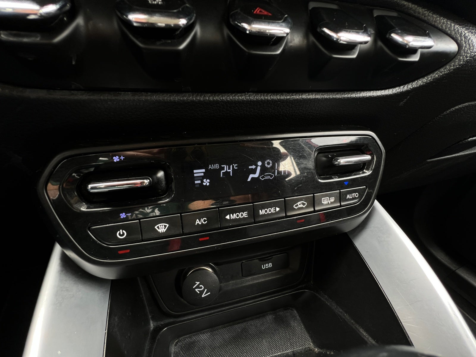 2022 Chevrolet GROOVE PREMIER AT