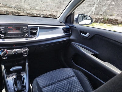 2020 Kia RIO SEDÁN L TA