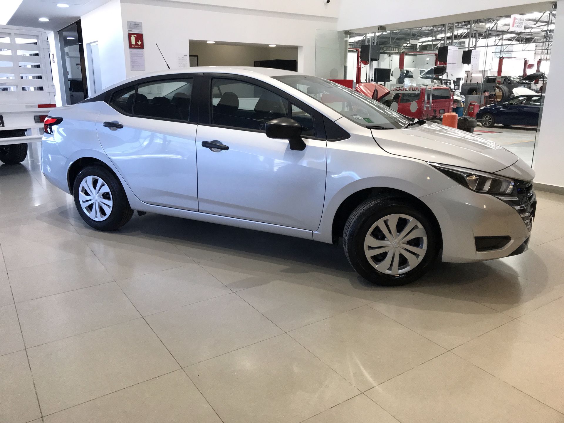 2025 Nissan VERSA SENSE MT 25