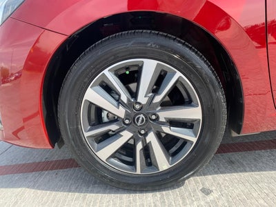 2024 Nissan VERSA ADVANCE CVT 24
