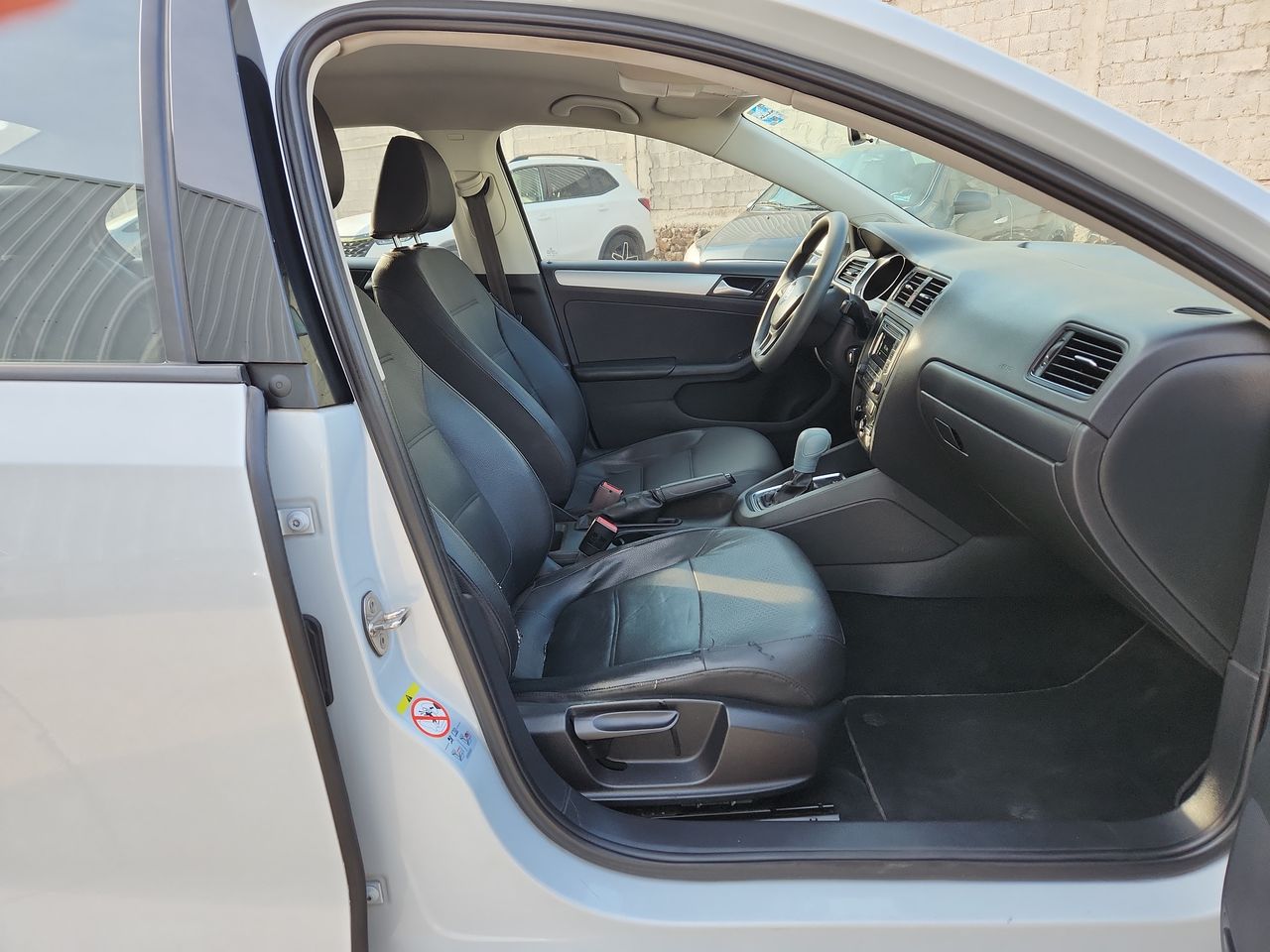 2018 Volkswagen JETTA 2.0TIP.