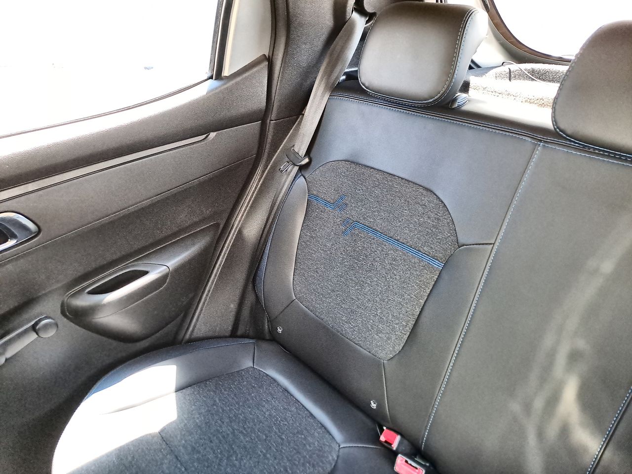 2024 RENAULT KWID ICONIC