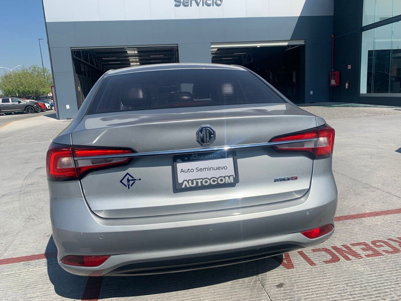 2024 MG MG5 1.5L DEL ELEGANCE MT