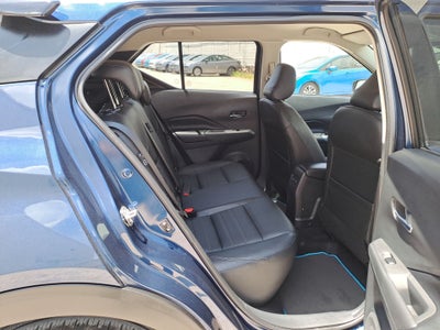 2025 Nissan KICKS PLATINUM E-POWER 25