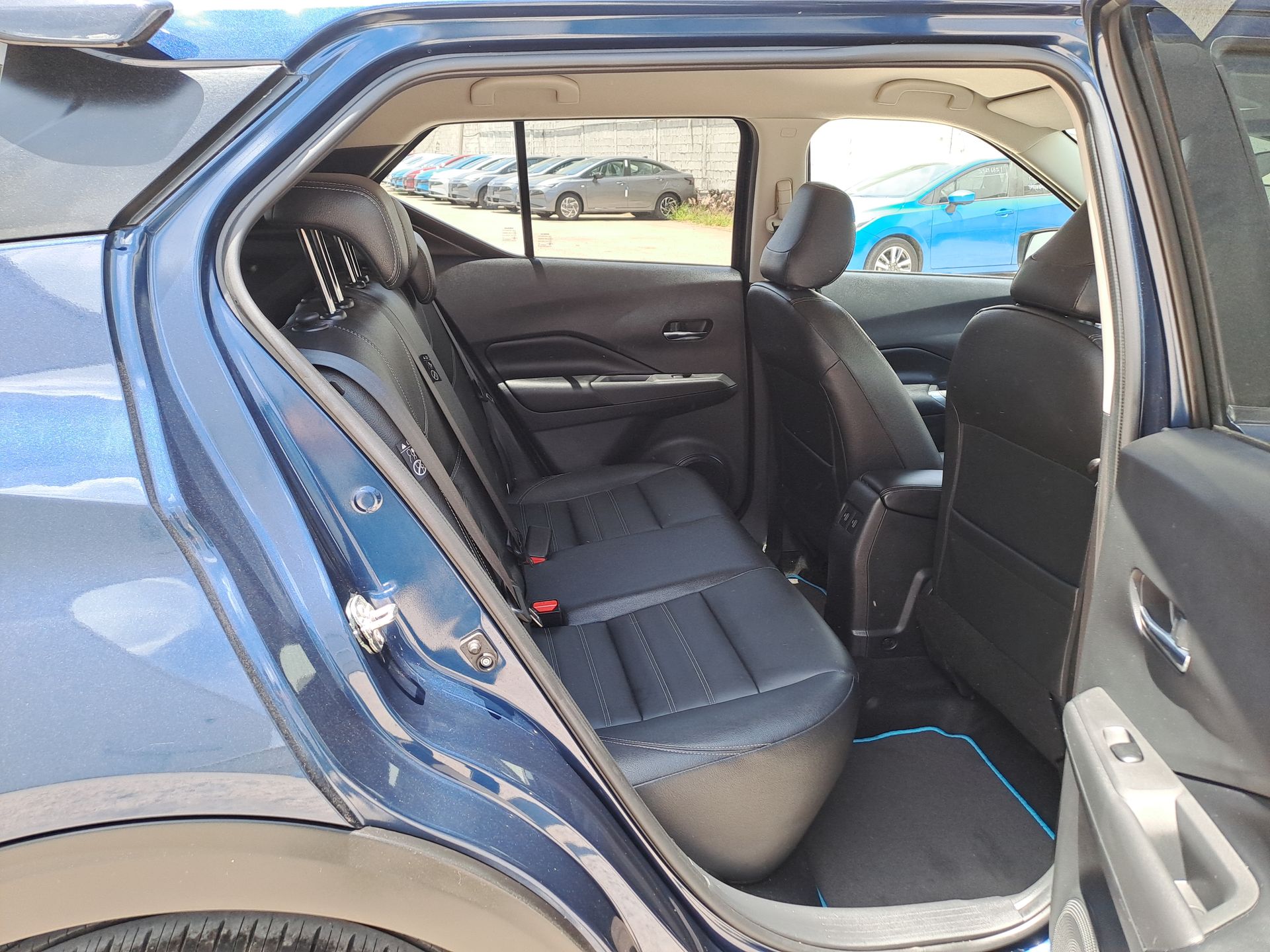 2025 Nissan KICKS PLATINUM E-POWER 25