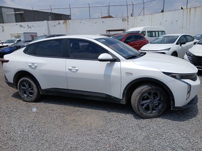 2024 Kia K3 LX MT