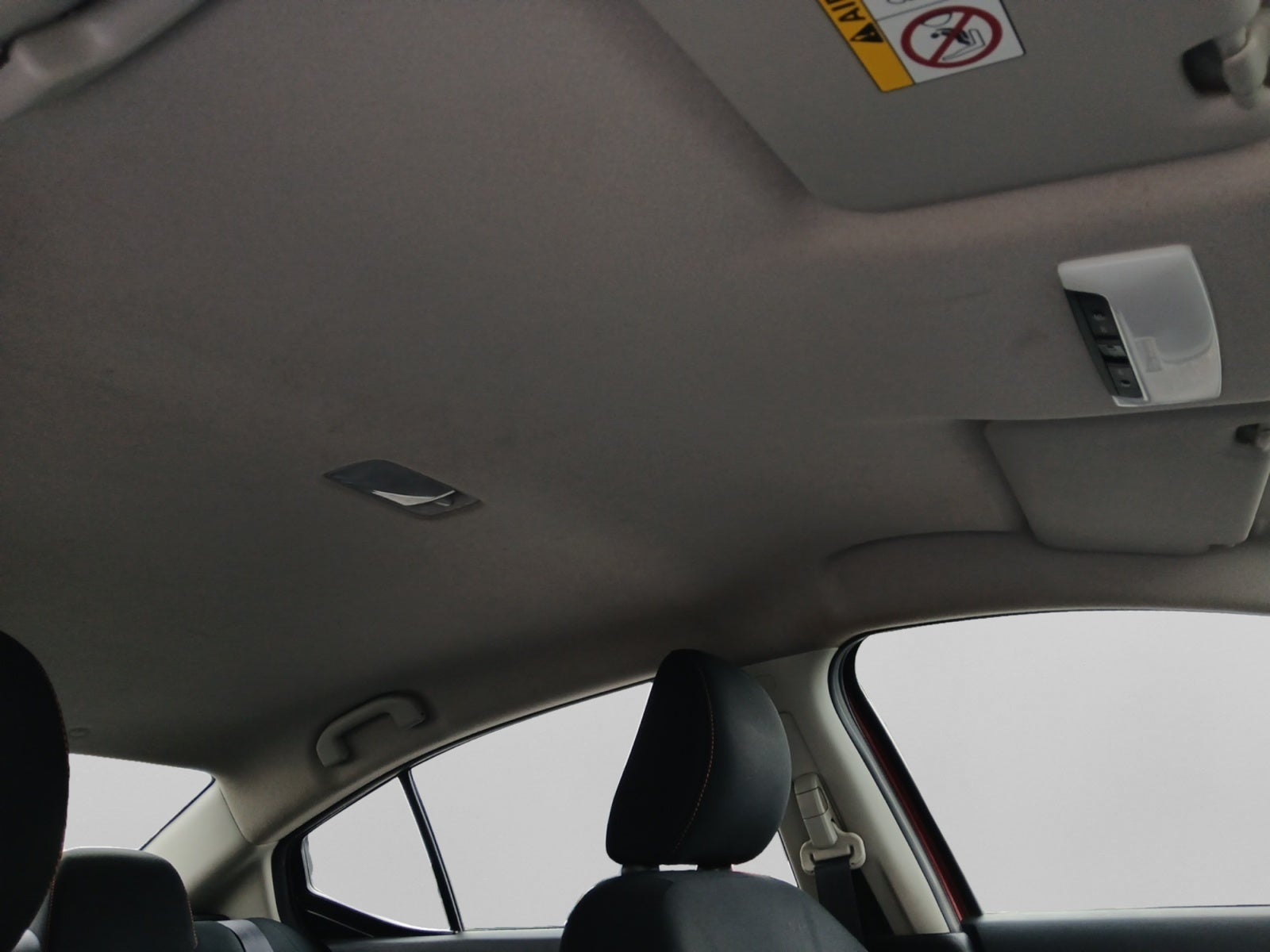 2023 Nissan VERSA SR CVT 23