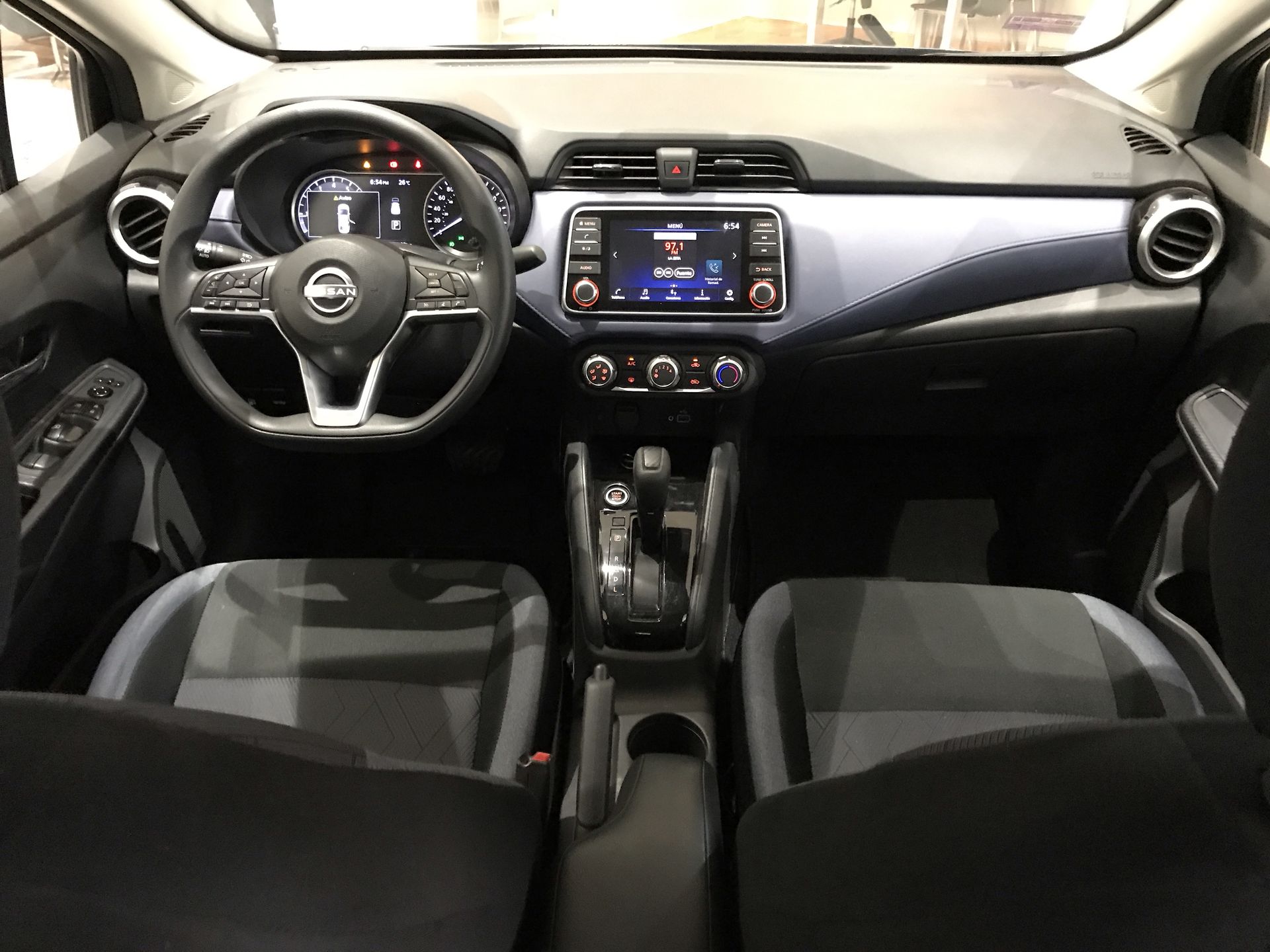 2024 Nissan VERSA ADVANCE CVT 24