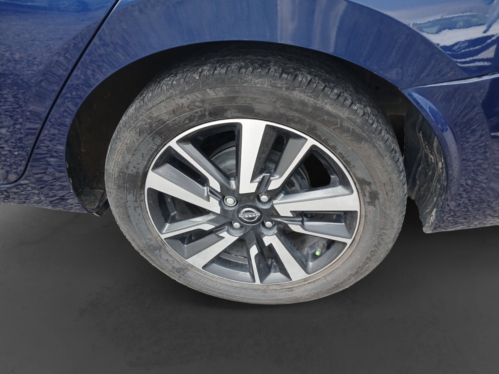 2024 Nissan VERSA ADVANCE MT 24