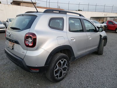 2023 RENAULT DUSTER ICONIC CVT