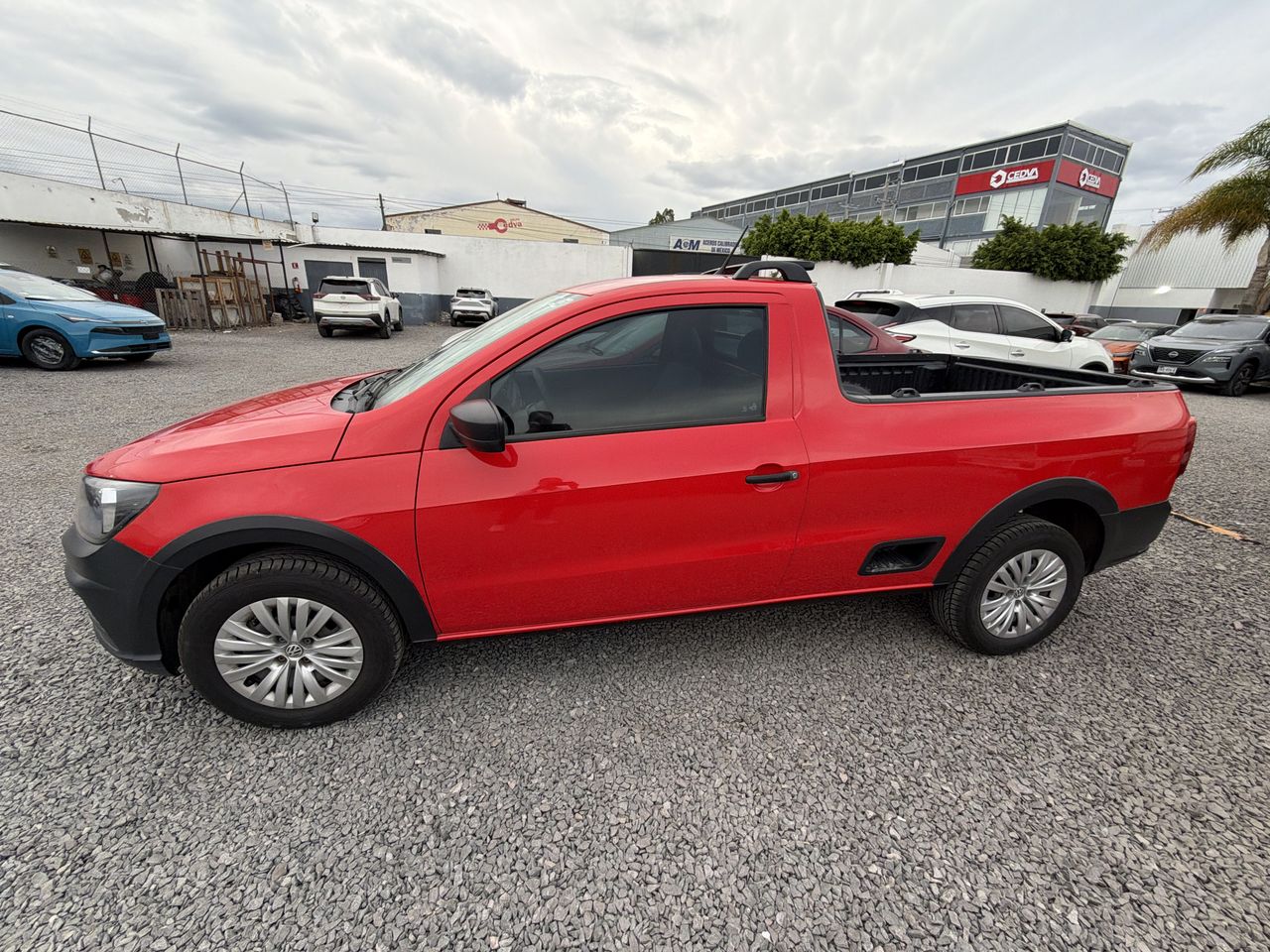 2022 Volkswagen SAVEIRO SAVEIRO ROBUST CABINA SENCILLA AA Y DIRECCION HIDRAULICA