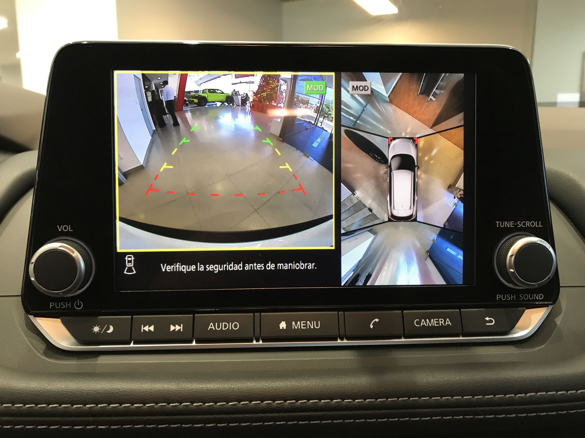 2025 Nissan X-TRAIL EXCLUSIVE E-POWER 2 ROW 25