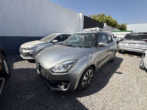 2018 SUZUKI SWIFT GLX TM