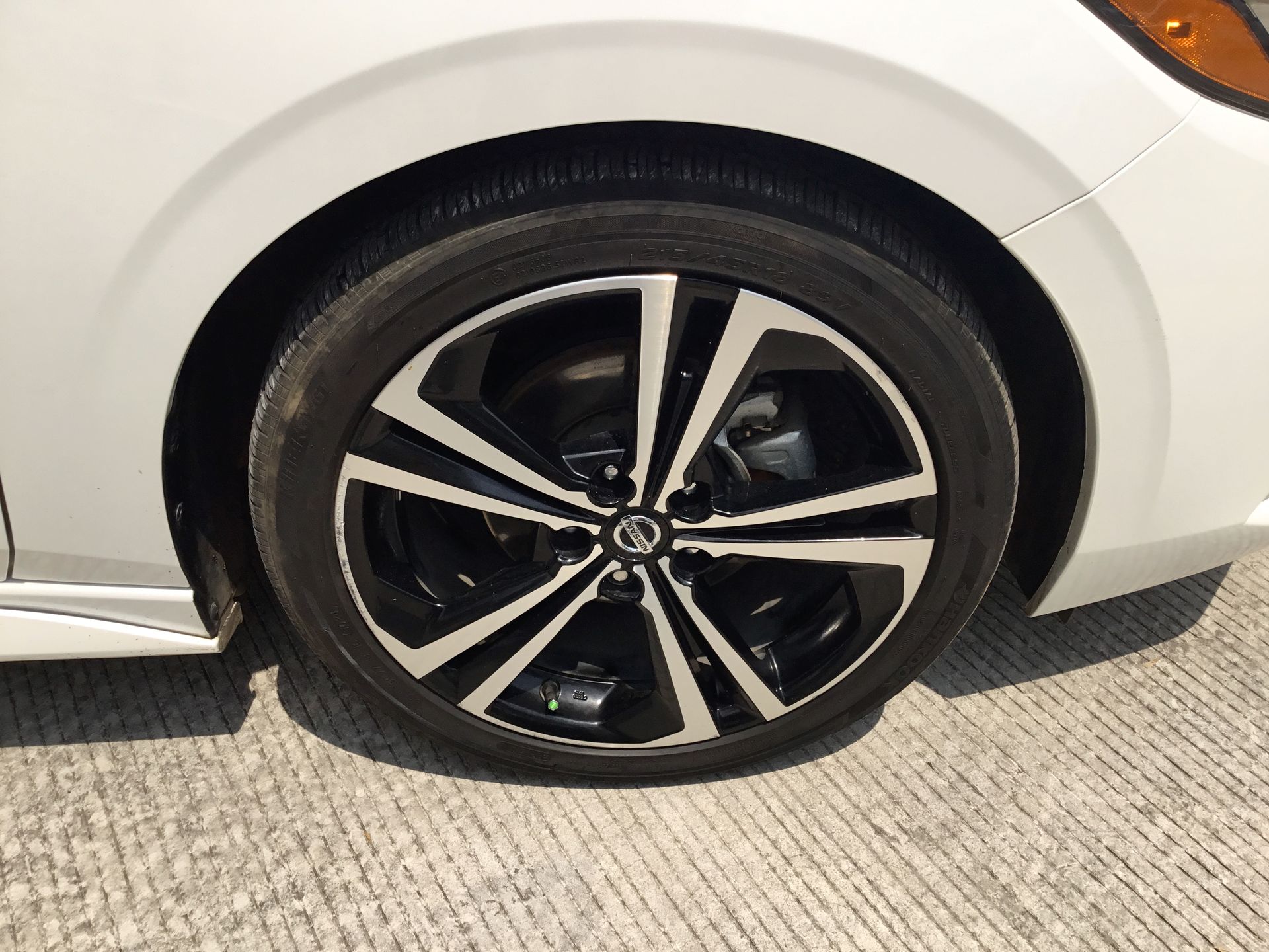 2023 Nissan SENTRA SENTRA SR PLATINUM CVT 2.0 LTS
