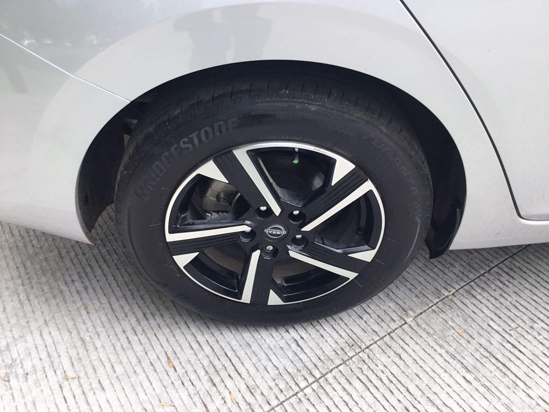 2024 Nissan SENTRA ADVANCE TM 24