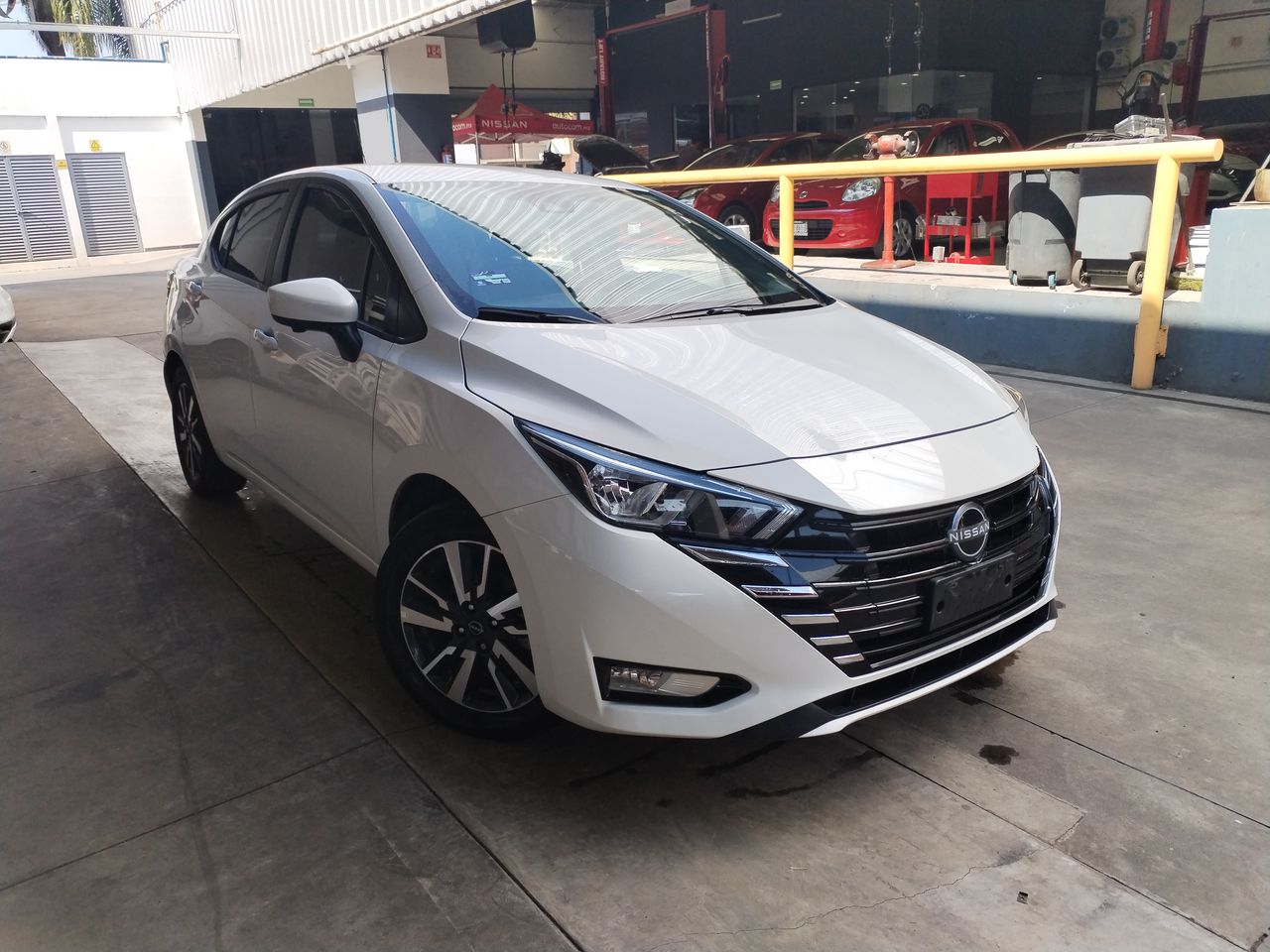 2024 Nissan VERSA ADVANCE CVT 24