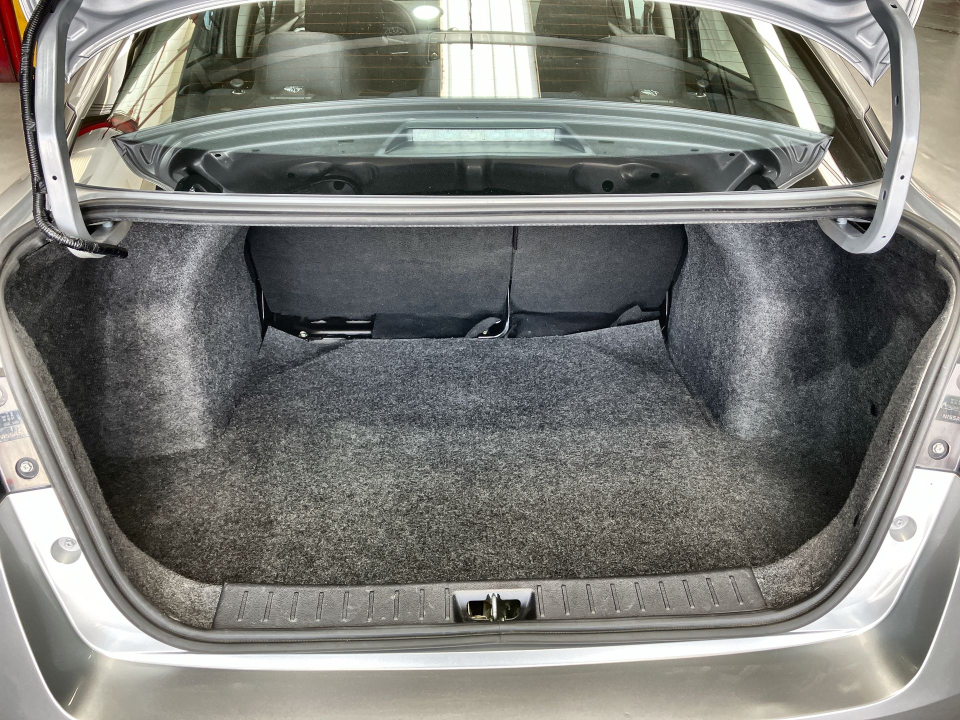 2023 Nissan VERSA ADVANCE CVT 23