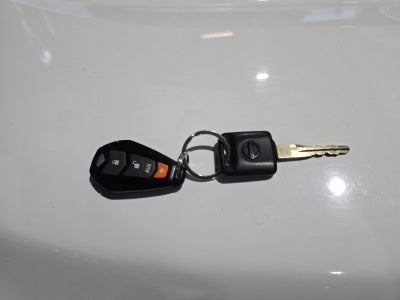 2020 Nissan NP300 DOBLE CABINA DOBLE CABINA S TM AC PAQ. SEG. 6VEL