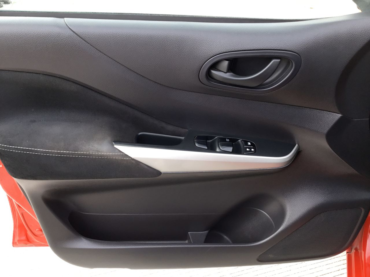 2016 Nissan PICKUP DOBLE CABINA SE TM AC 6VEL